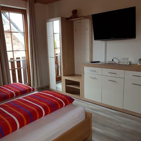 Ferienwohnung 에르켈렌츠 외부 사진